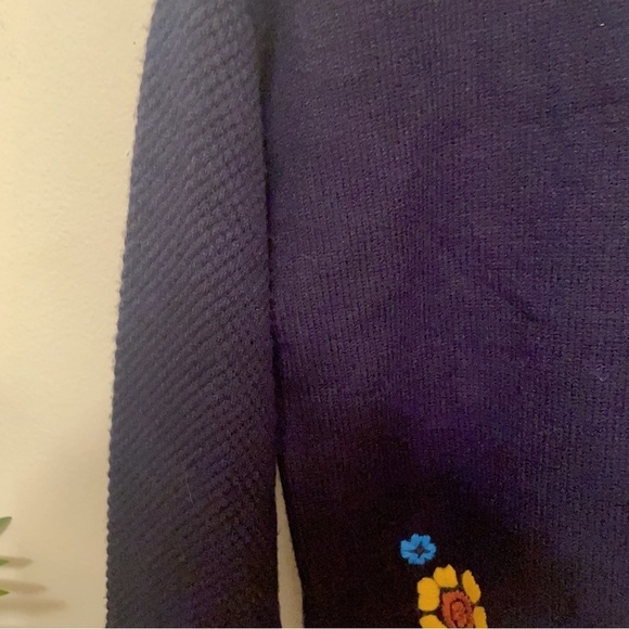 Lost + Wander Sweet Bouquet Pullover Sweater Navy Floral Size Small NWT - Picture 4 of 5